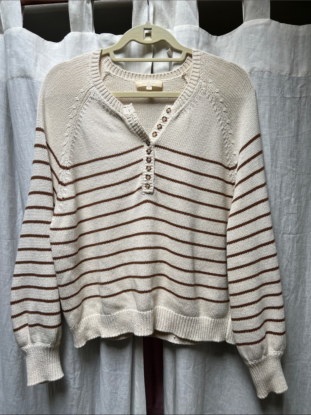 Sezane leontine jumper in camel / ecru. 100% cotton